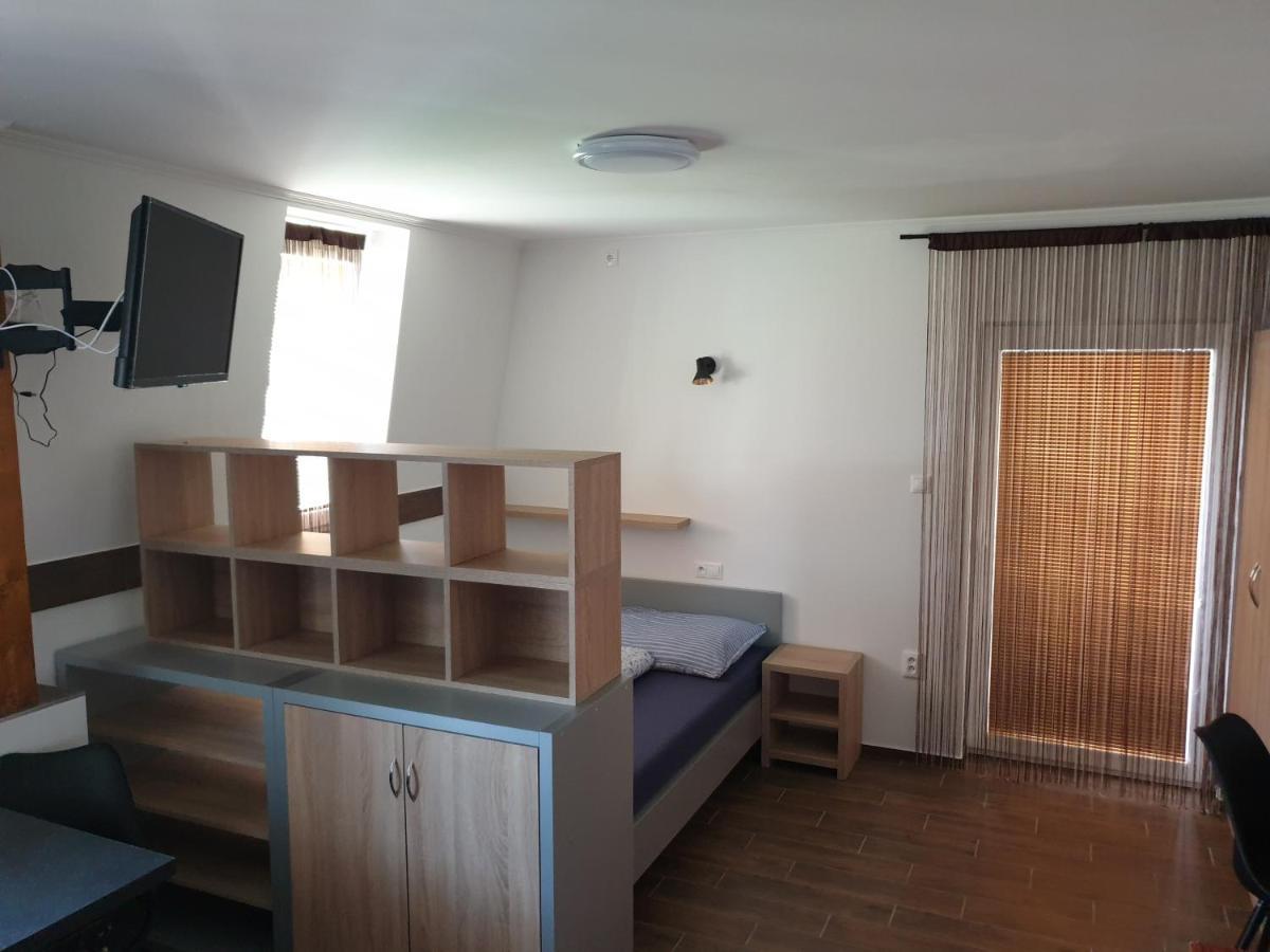 Apartmany U Zbojnika Zabojnika Bajmóc Kültér fotó