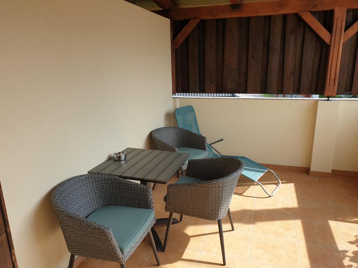 Apartmany U Zbojnika Zabojnika Bajmóc Kültér fotó